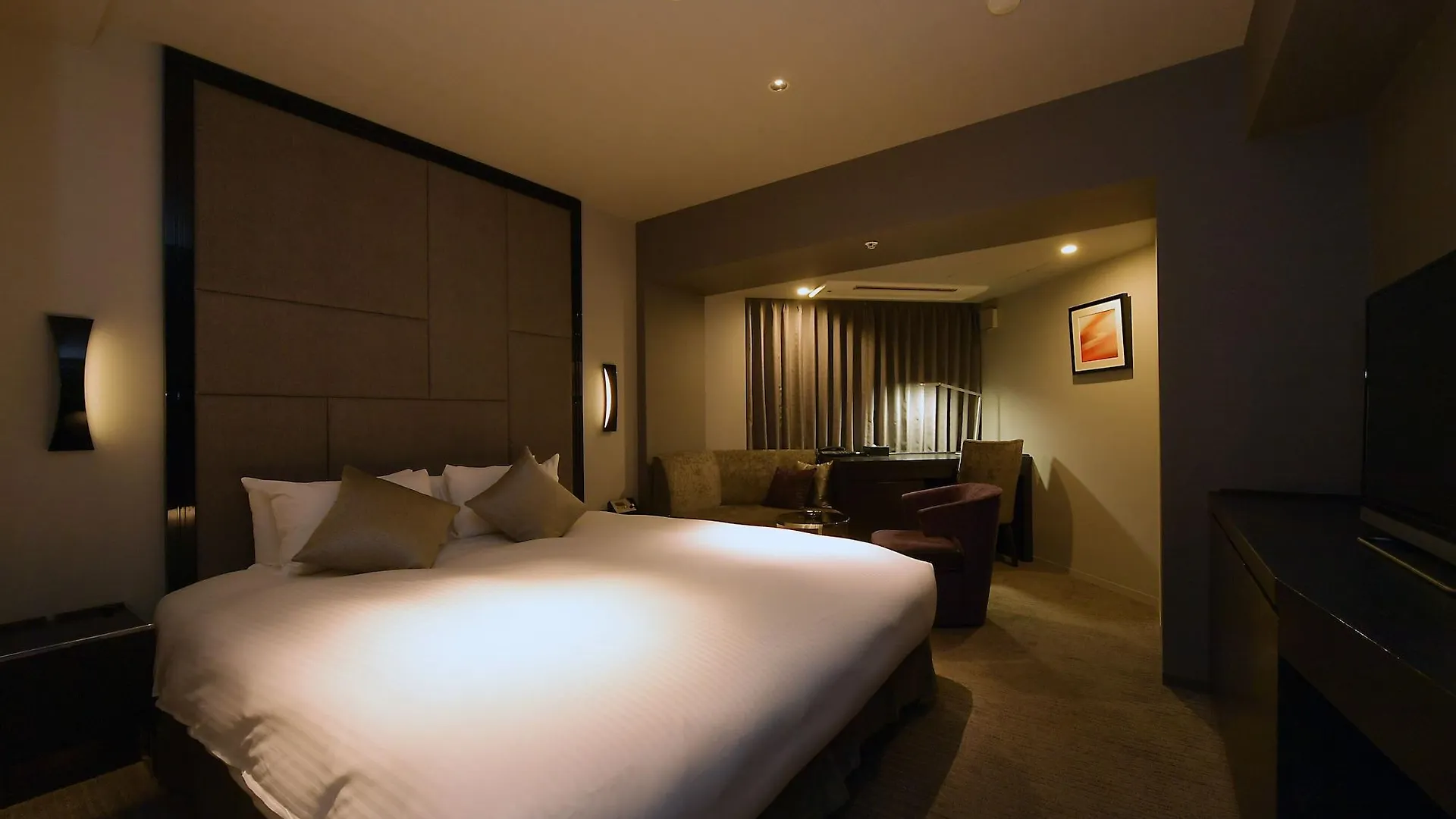 Hotel Trusty Nagoya Shirakawa 4*,
